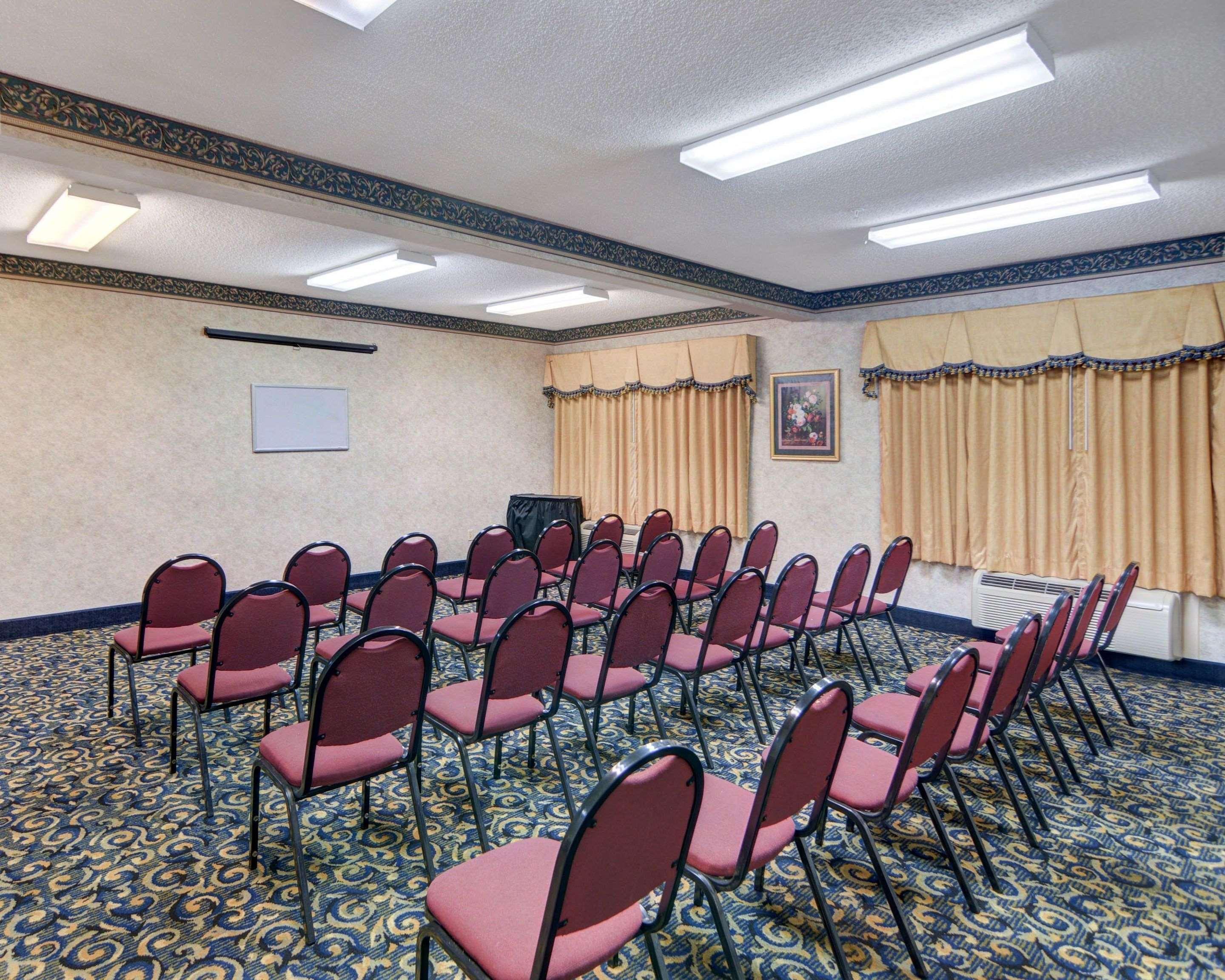 Quality Inn & Suites Grand Prairie Esterno foto