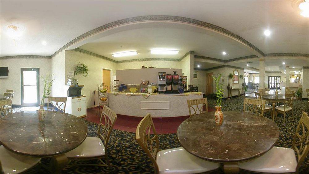 Quality Inn & Suites Grand Prairie Esterno foto